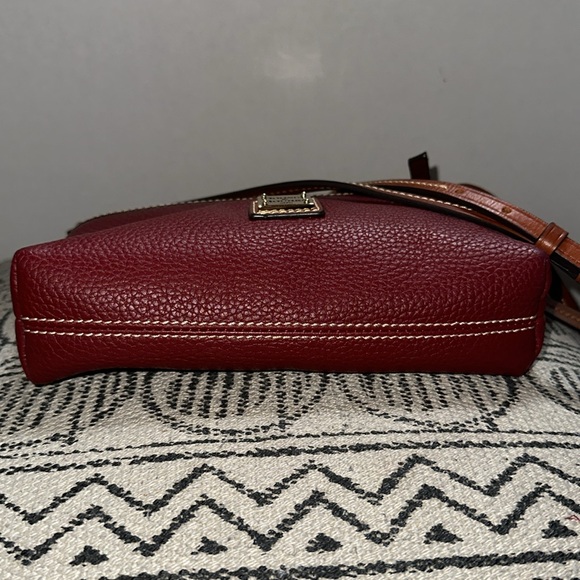 Dooney & Bourke Ginger Pouchette Crossbody Bag - Picture 9 of 10